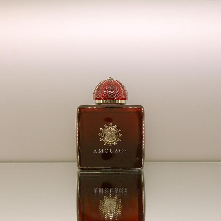 Amouage-Lyric-Women-Bottle